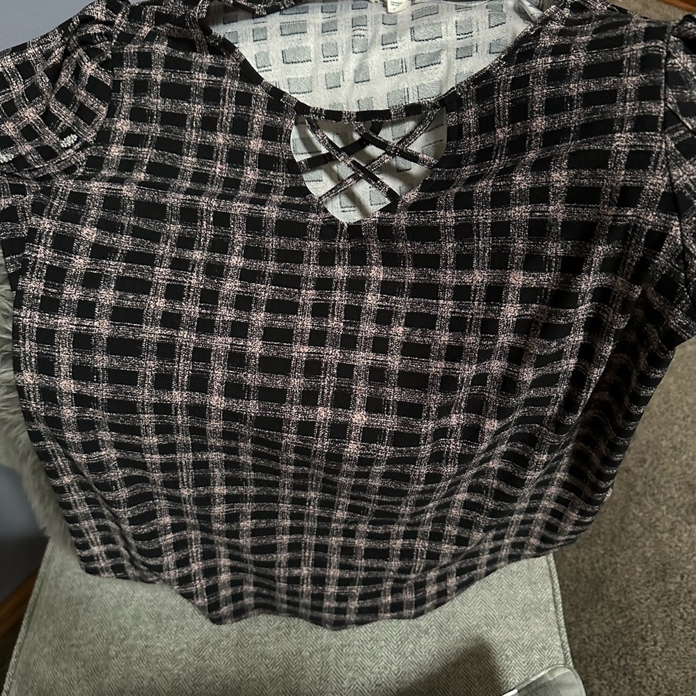 Women's Black and Pink Checkered Top